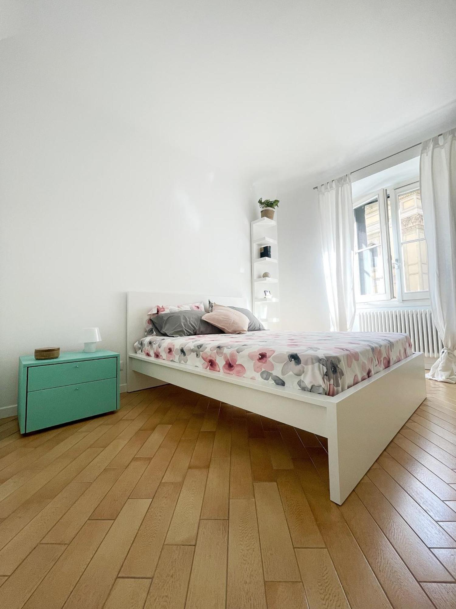 Ferienwohnung Ampio E Accogliente Bilocale - Fara 1, Porta Nuova Mailand Exterior foto